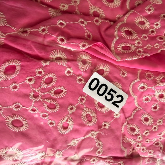 NWT Sugarlips Plus Size Rose Eyelet Puff Sleeve Mini Dress - Picture 5 of 7